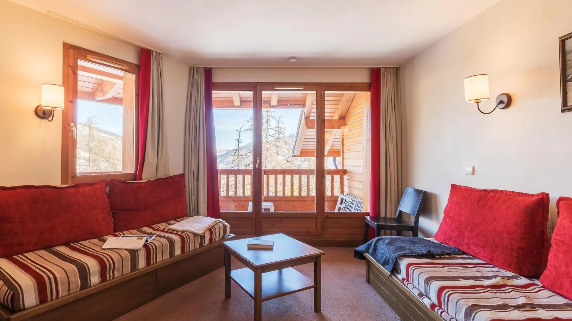 Residence Pierre & Vacances L'Albane Vars  Aparthotel Vars (Hautes-Alpes)